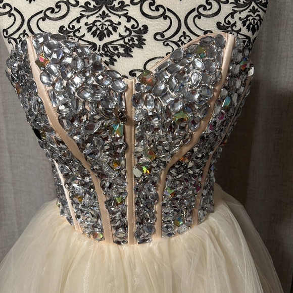Bedazzled FORMAL or GRAD GIRLS dress. - Picture 3 of 5